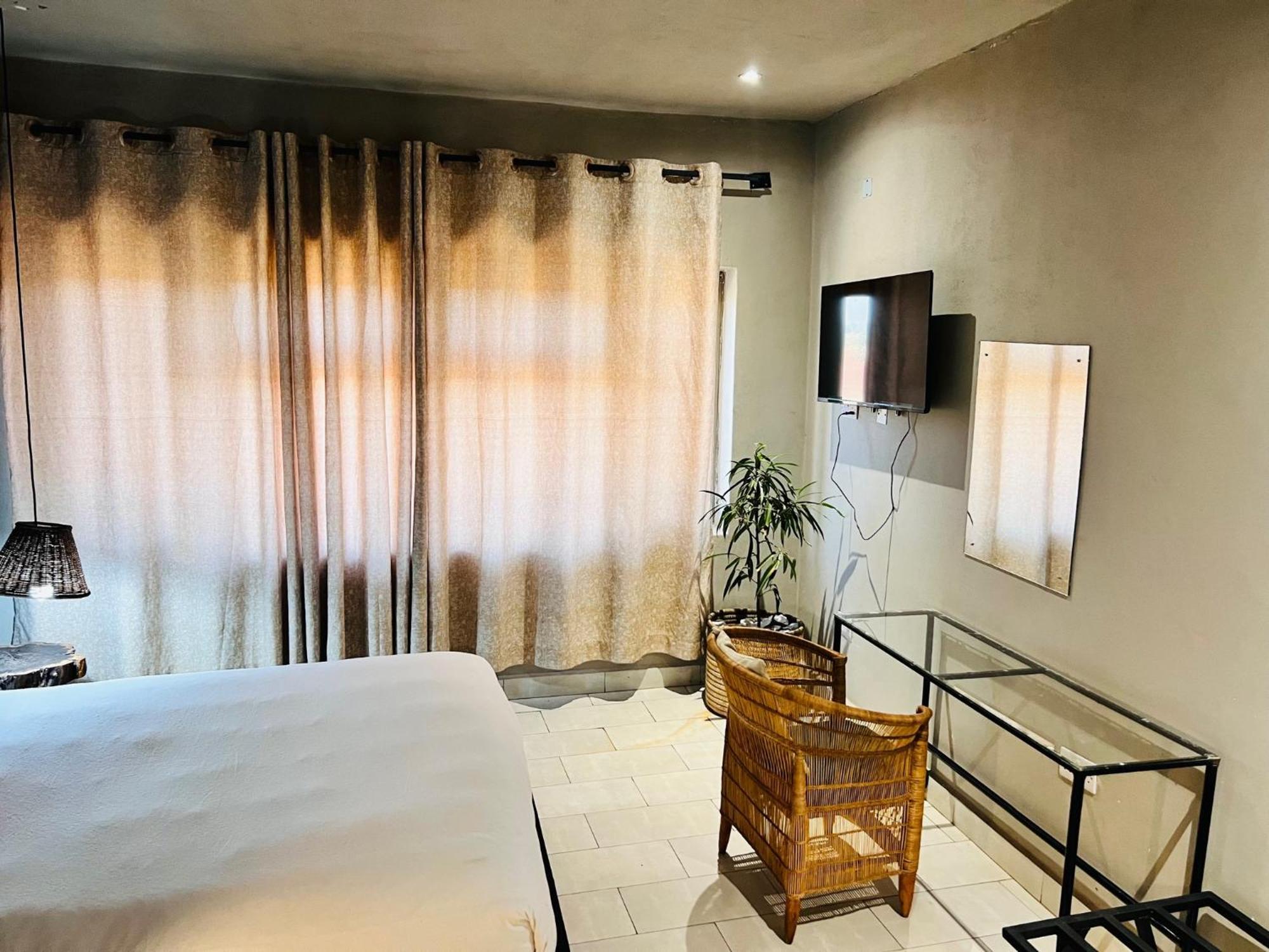 The Shed Venue & Boutique Hotel Лилонгве Экстерьер фото